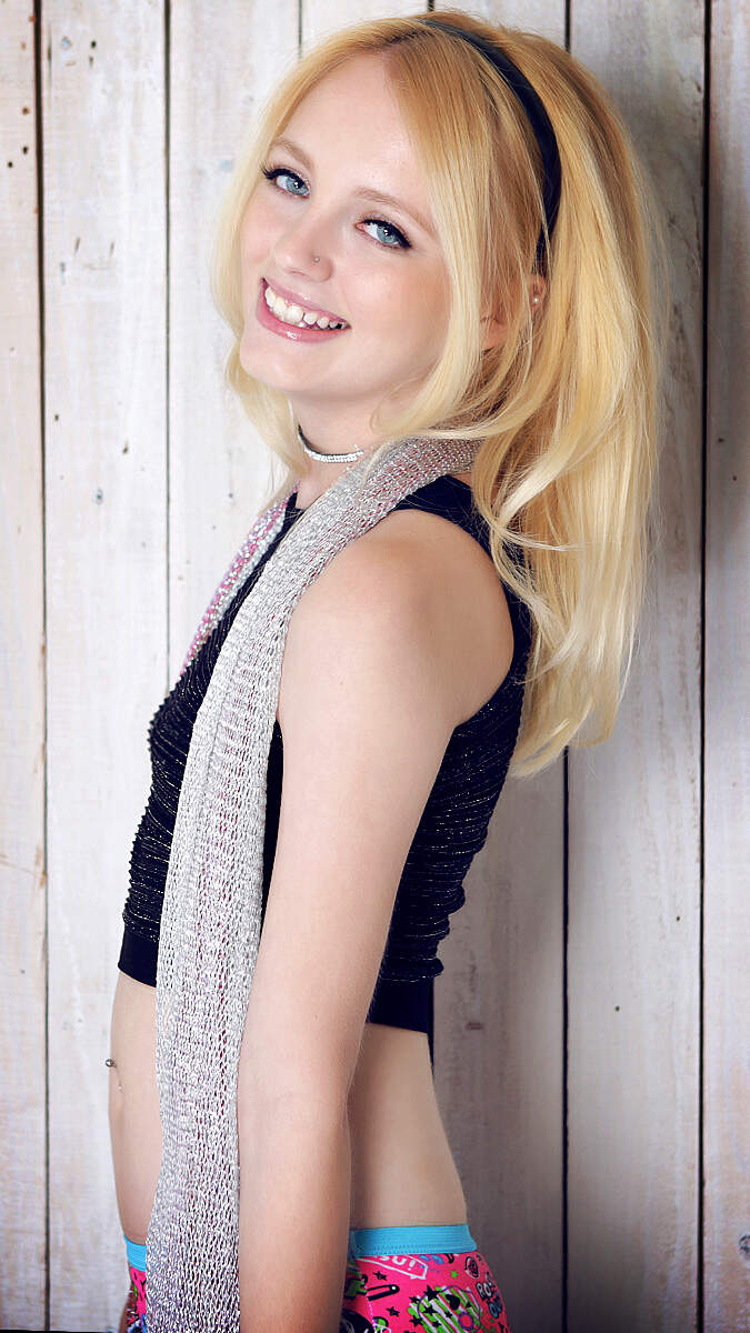 Kate Bloom - Adult Model
